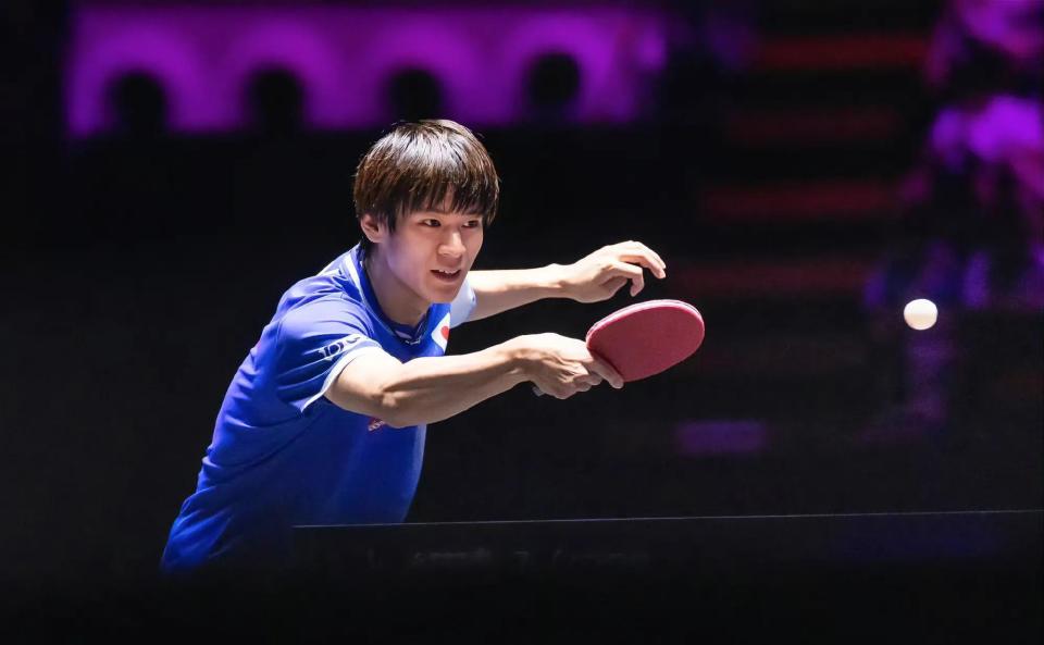 qaj, 在关键分处 qaj, 在关键分处