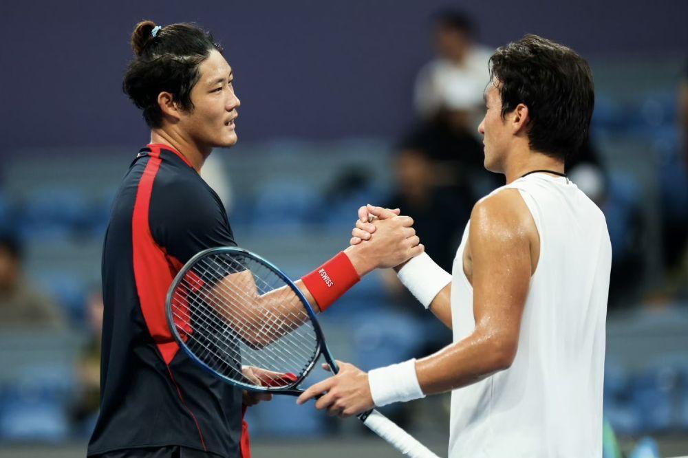 比赛也很胶, 中国德比 比赛也很胶, 中国德比