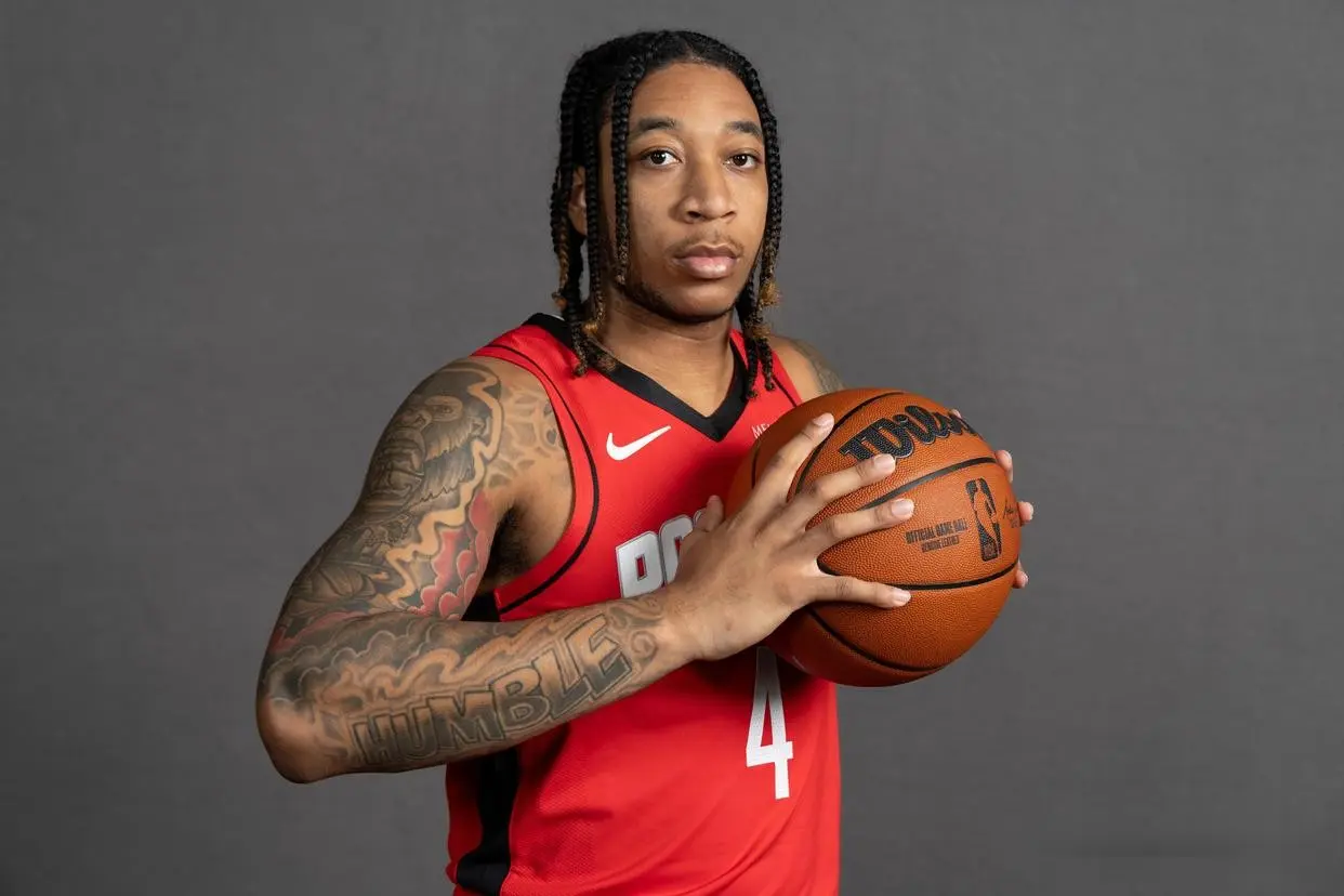 火箭队的变, 火箭队在第, 位球员共同