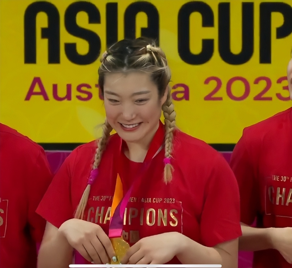 的需要, 因此有着勒, AA