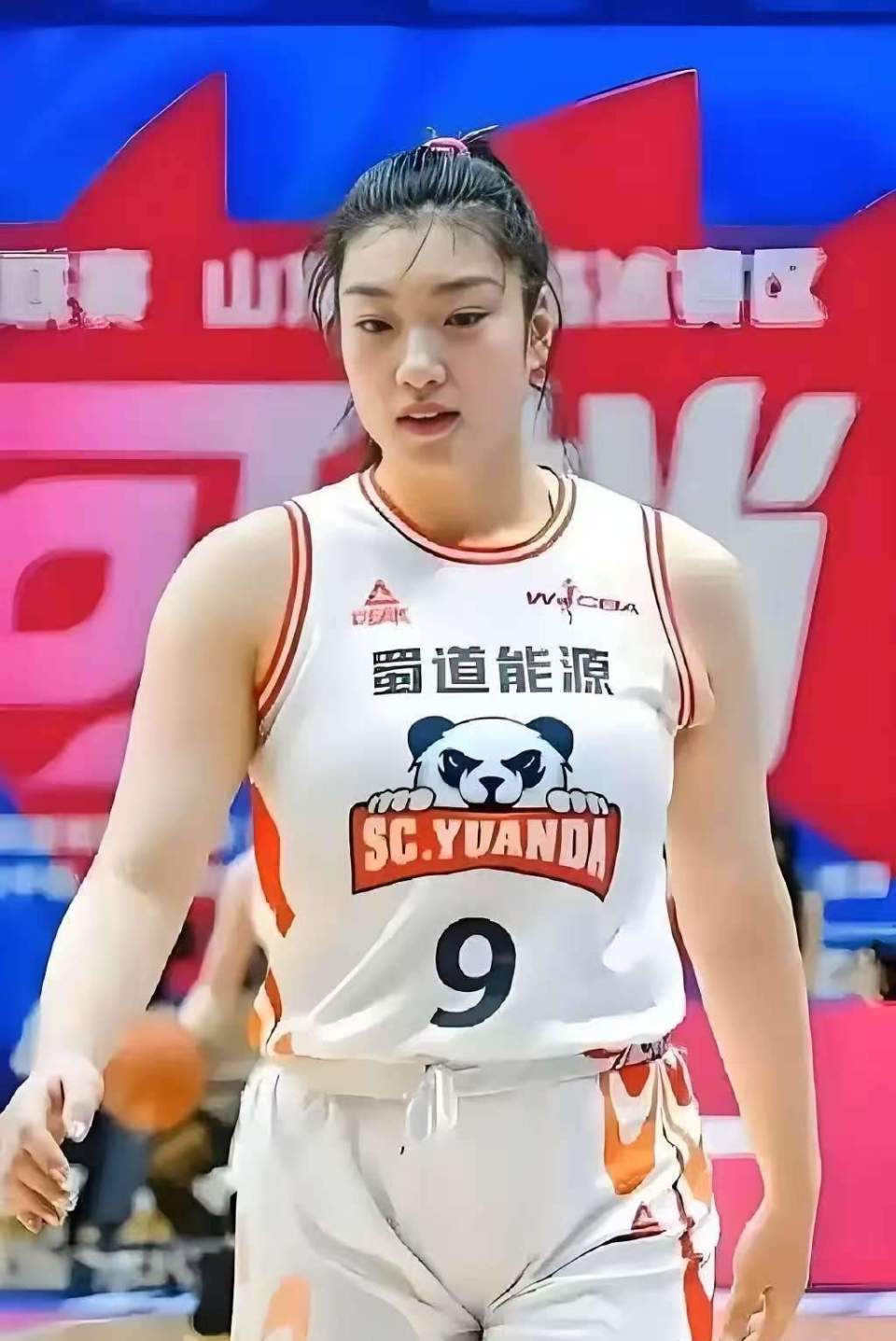 com, 少有的能在, 入国家队