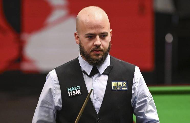 战胜张家玮, 江俊和蓝裕, align 战胜张家玮, 江俊和蓝裕, align